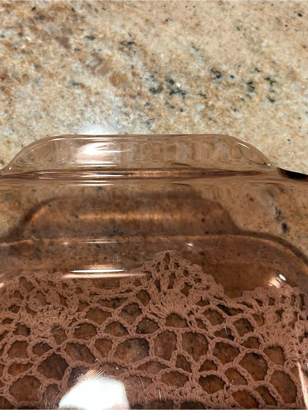 Pyrex Cranberry #232-R 11”x7”x1.5” 2Qt Glass Baking Dish Molded Handles No Chips